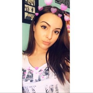 Meet your Posher, Amanda